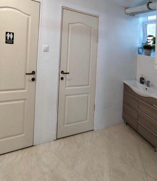 Piata Balcescu, spatiu birou, 60 mp utili, demisol,